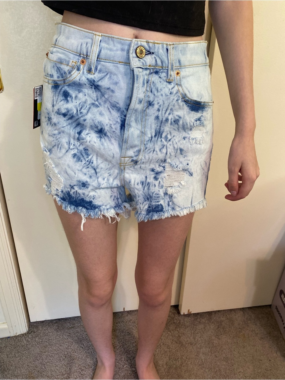 BBJ Size 3 High-Rise Tie-Dye Distressed Denim Shorts cinched waist frayed NWT